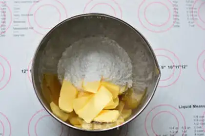 Make Cranberry cookies step 1