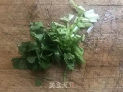 Make Tomato egg noodles step 4