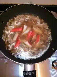 Make Crab bar and cabbage fan soup step 6