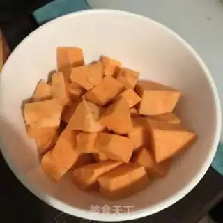 Make Potato porridge step 0