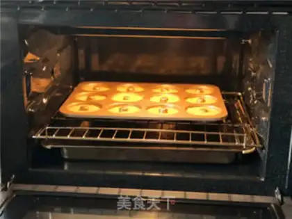Make Lemon Madeline doughnuts step 12