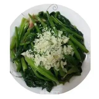 Make Spicy spinach step 6