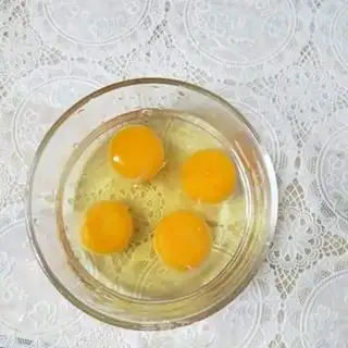 Make Autumn steamed eggs step 5