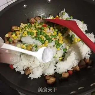 Make Chicken fried rice step 4