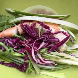 Make A veggie roll for the jade pancakes step 8