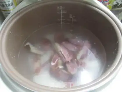 Make Duck-leg rice congee step 2