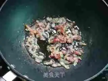 Make Five eggs of fried rice step 4