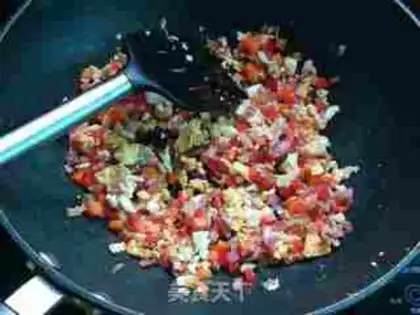 Make Five eggs of fried rice step 7
