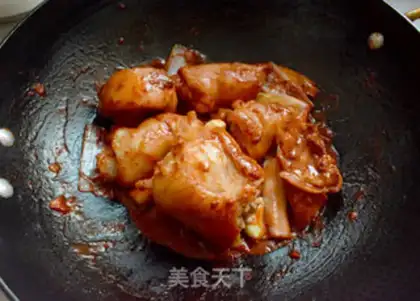 Make Roasted pig hoof step 4