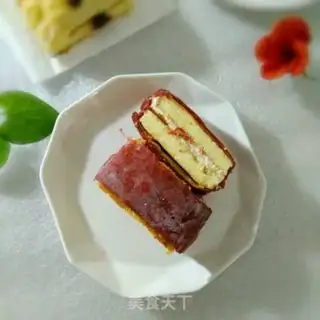 Make White rolls of red velvet step 13