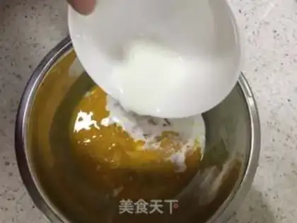 Make Six inches of muscular cake step 2