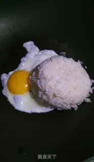 Make Pork egg fried rice step 1