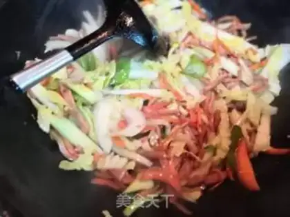 Make The ham and sausage fried carrots and celery step 4