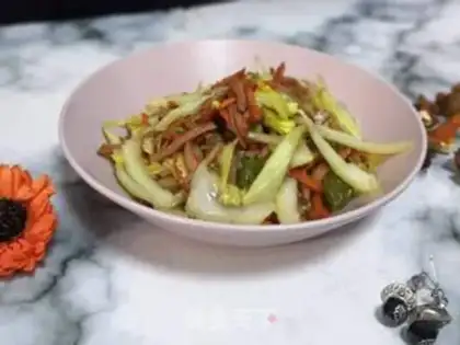 Make The ham and sausage fried carrots and celery step 6