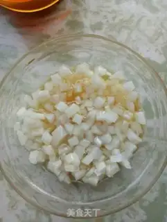 Make A white radish honey water step 3