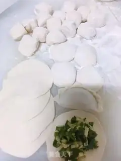 Make Cream eggs and bean pie step 9