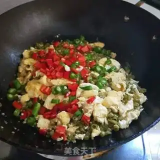 Make Sour-beans fried eggs step 9