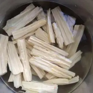 Make Garlic fan rotting bamboo step 1