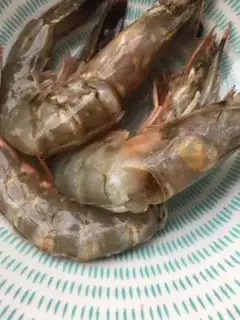 Make White onions for shrimp step 1