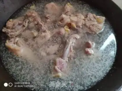 Make Yellow chicken step 1