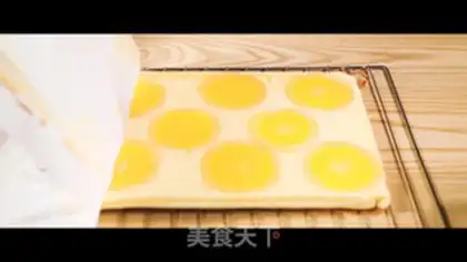 Make Orange cake roll step 14