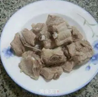 Make Two black ribs soup step 0