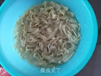 Make Spicy bean skin step 1