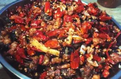 Make Sichuan chili chicken step 6