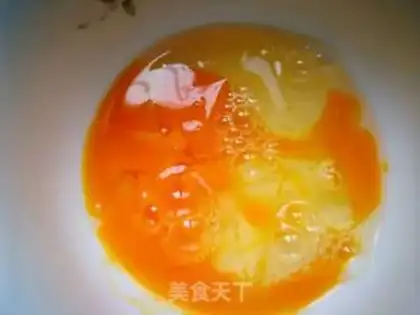Make Potato egg spinach noodles step 1