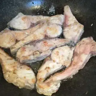 Make Red weedfish step 2