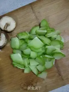 Make Twin mushrooms, fried foff step 2