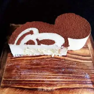 Make Mickey Cake step 12