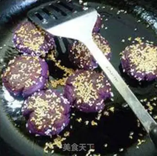 Make White sesame potatoes step 13