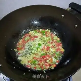 Make Spicy bean horn buns step 6
