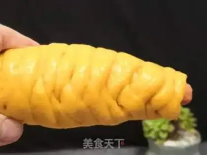 Make Pumpkin screws step 10