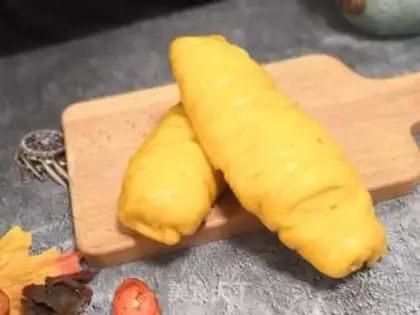 Make Pumpkin screws step 11