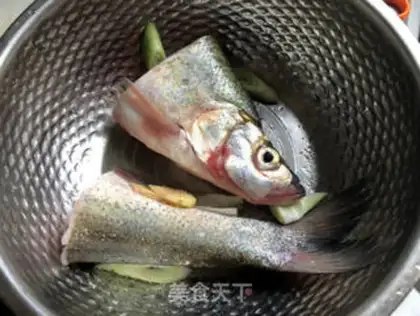 Make Fresh white fish step 2