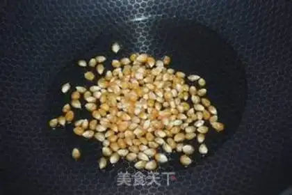 Make Caramel popcorn step 1