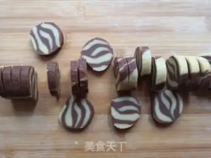Make Zebra cookies step 10