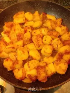Make Sweet, spicy pot of potatoes step 2