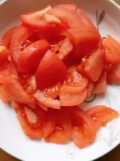 Make Tomato egg noodles step 0