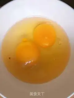 Make Tomato egg noodles step 1
