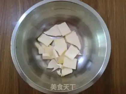 Make Milk coconut ball step 1