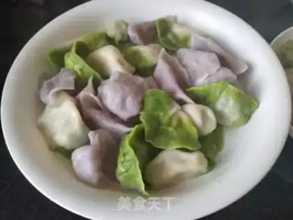 Make Three-colour dumplings step 4