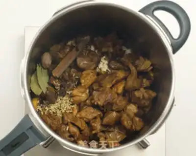 Make Red lamb step 8