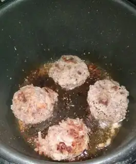 Make Beef burger step 2