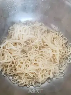 Make Vegetable hot noodles step 3