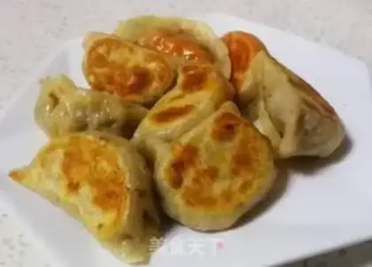 Make Three fresh fried dumplings step 11