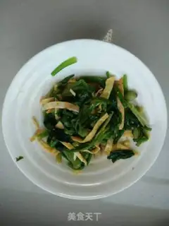 Make Eggs and spinach step 6