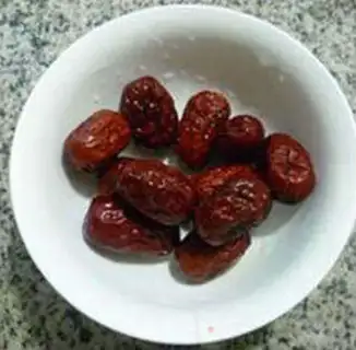 Make Red dates for eggs step 0